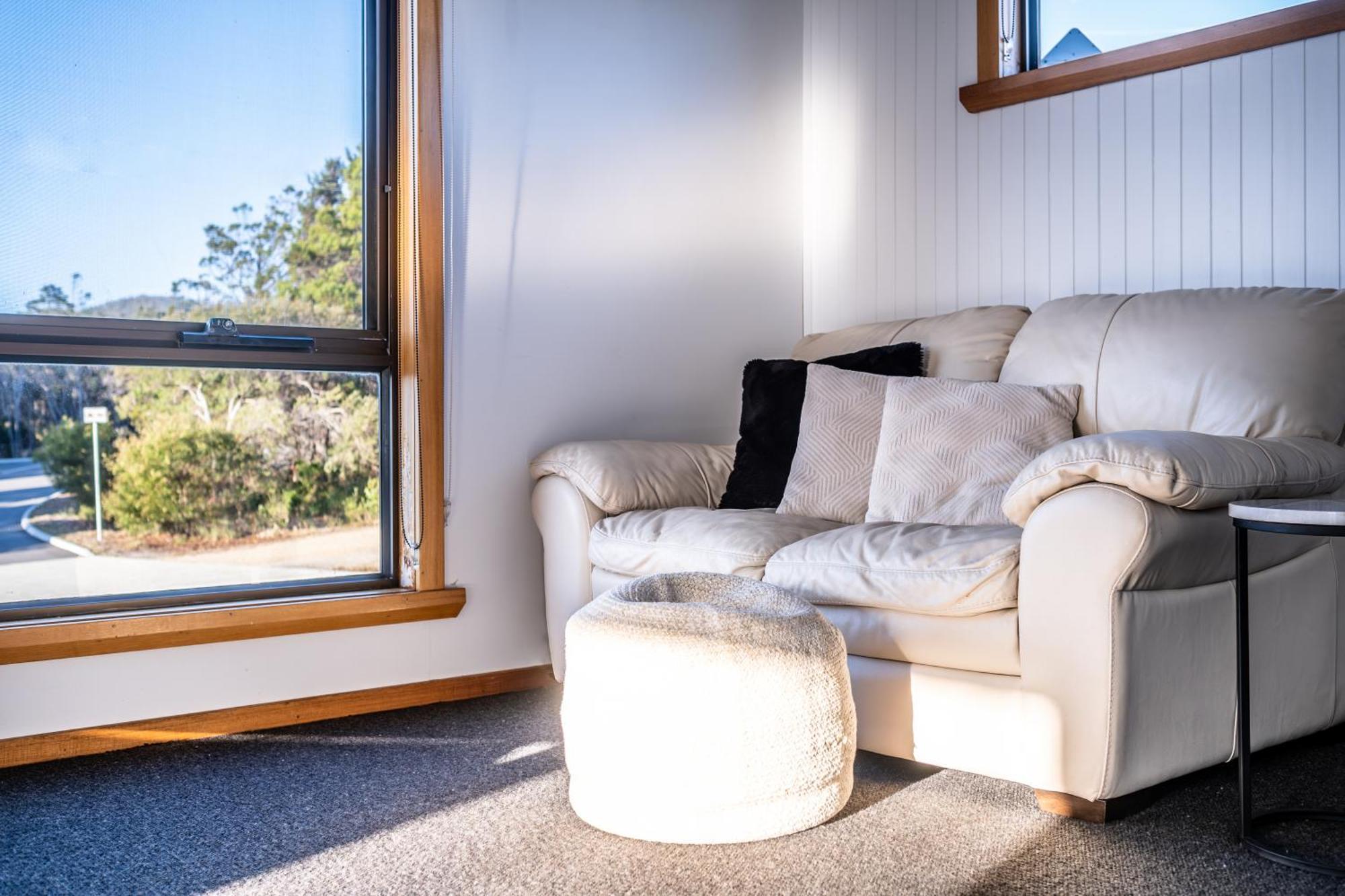 Villa The Lookout ~ Large Family House With Views Coles Bay Exterior foto