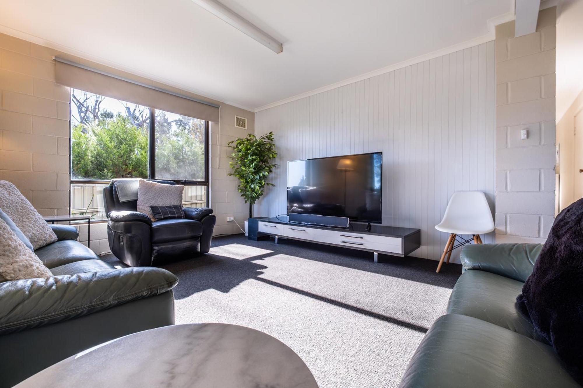 Villa The Lookout ~ Large Family House With Views Coles Bay Exterior foto